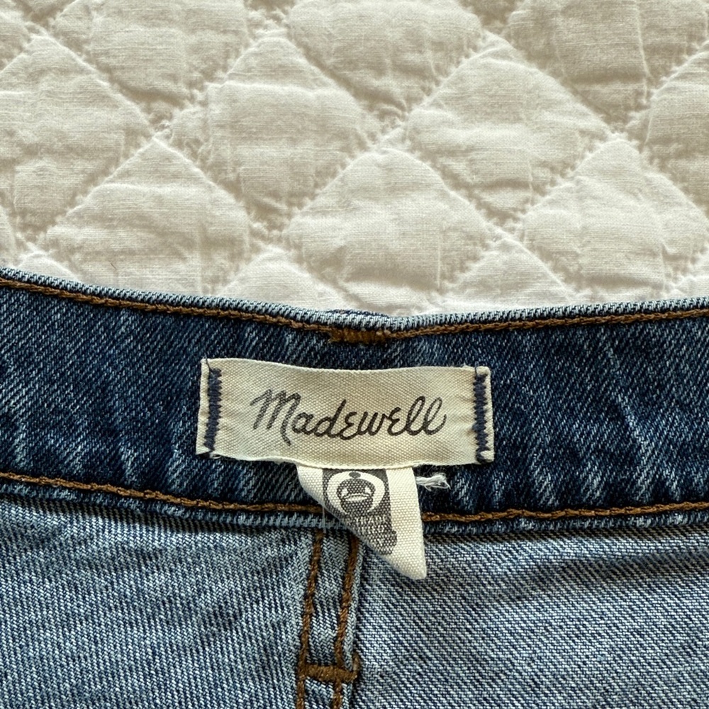 Madewell The Perfect Jean Shorts - Picture 4 of 5